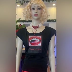Vampire tee shirt/ black